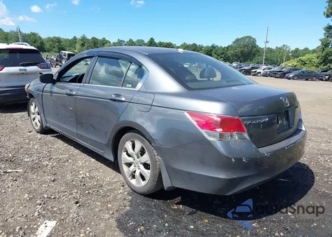 2008 Honda Accord 2.4 Ex-L z USA, uszkodzony, nr VIN JHMCP26858C001963